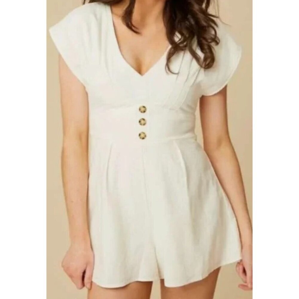 Altar'd State Romper Women's Size L Ivory Deep V-Neck Cap Sleeve Pleated NWT